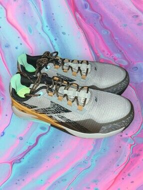 NWOT Reebok men's size 10 wide steel toe work speakers